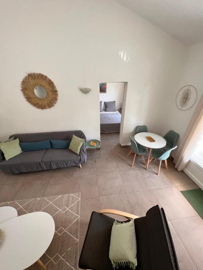 Les Mimosas Spa-jacuzzi Villa *